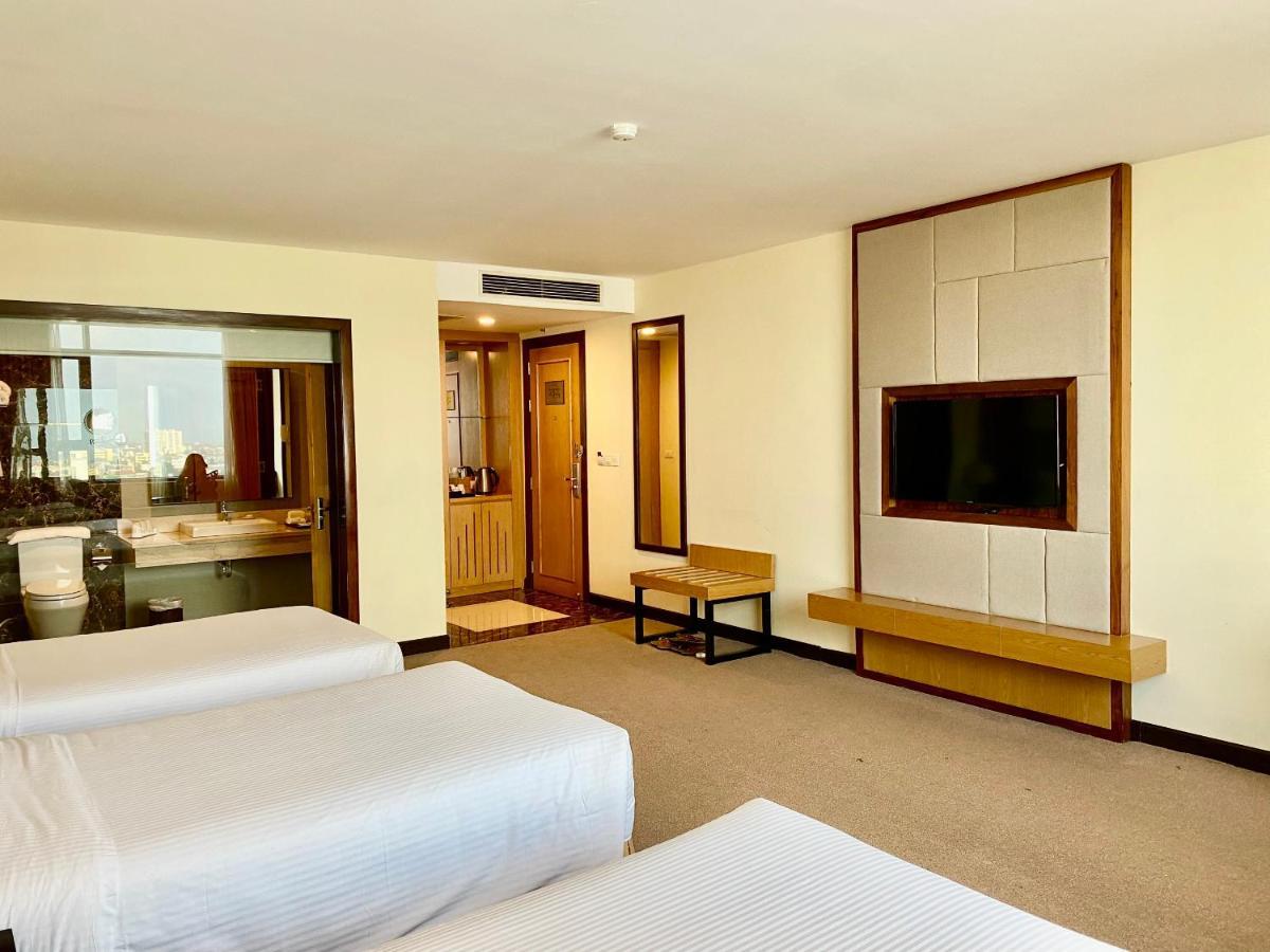 Muong Thanh Luxury Buon Ma Thuot Hotel Extérieur photo