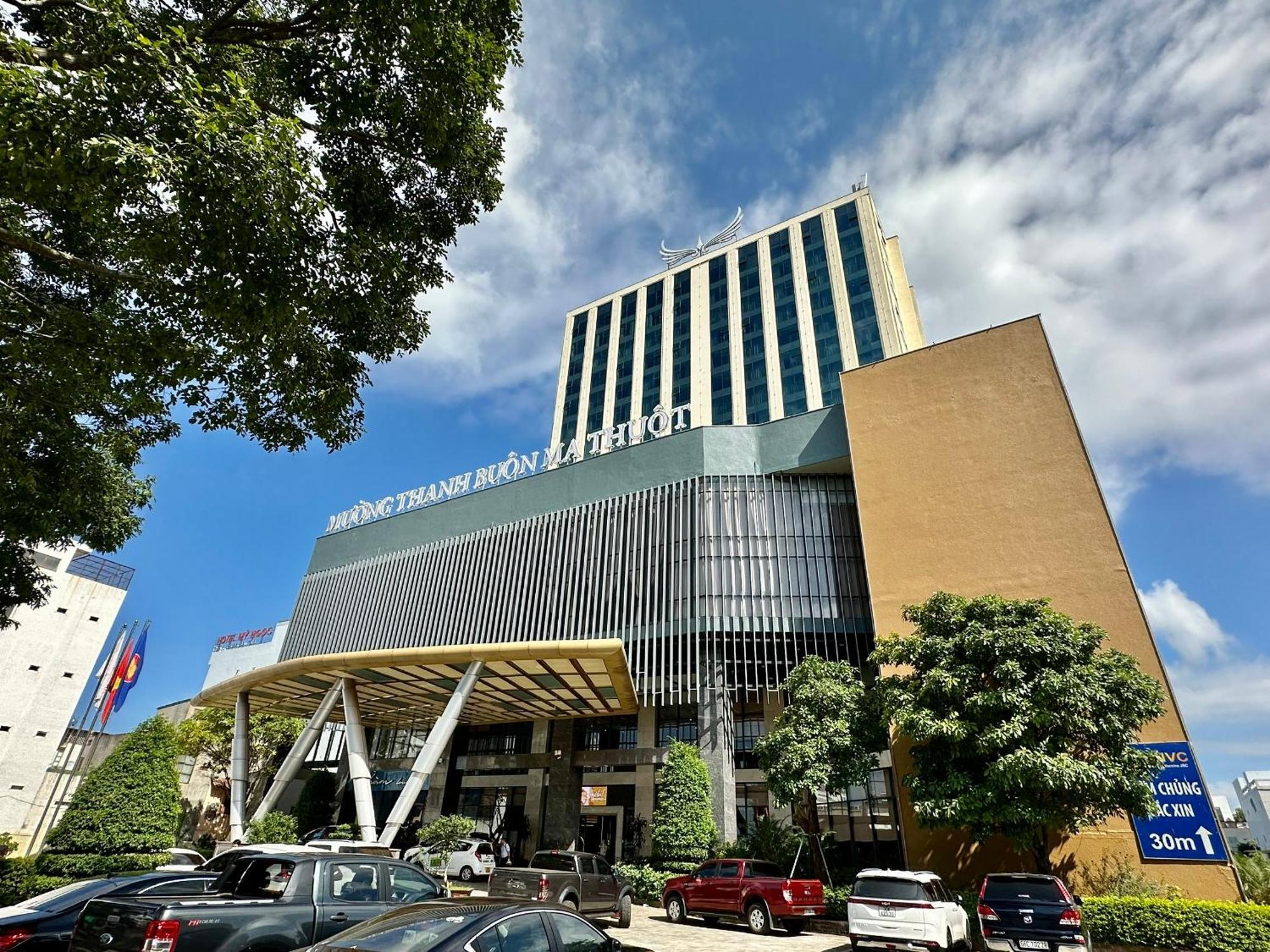 Muong Thanh Luxury Buon Ma Thuot Hotel Extérieur photo